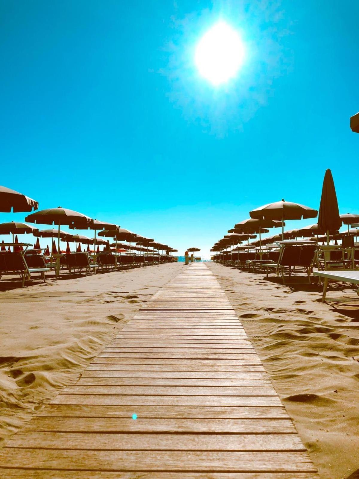 Rouge Hotel International Milano Marittima Buitenkant foto