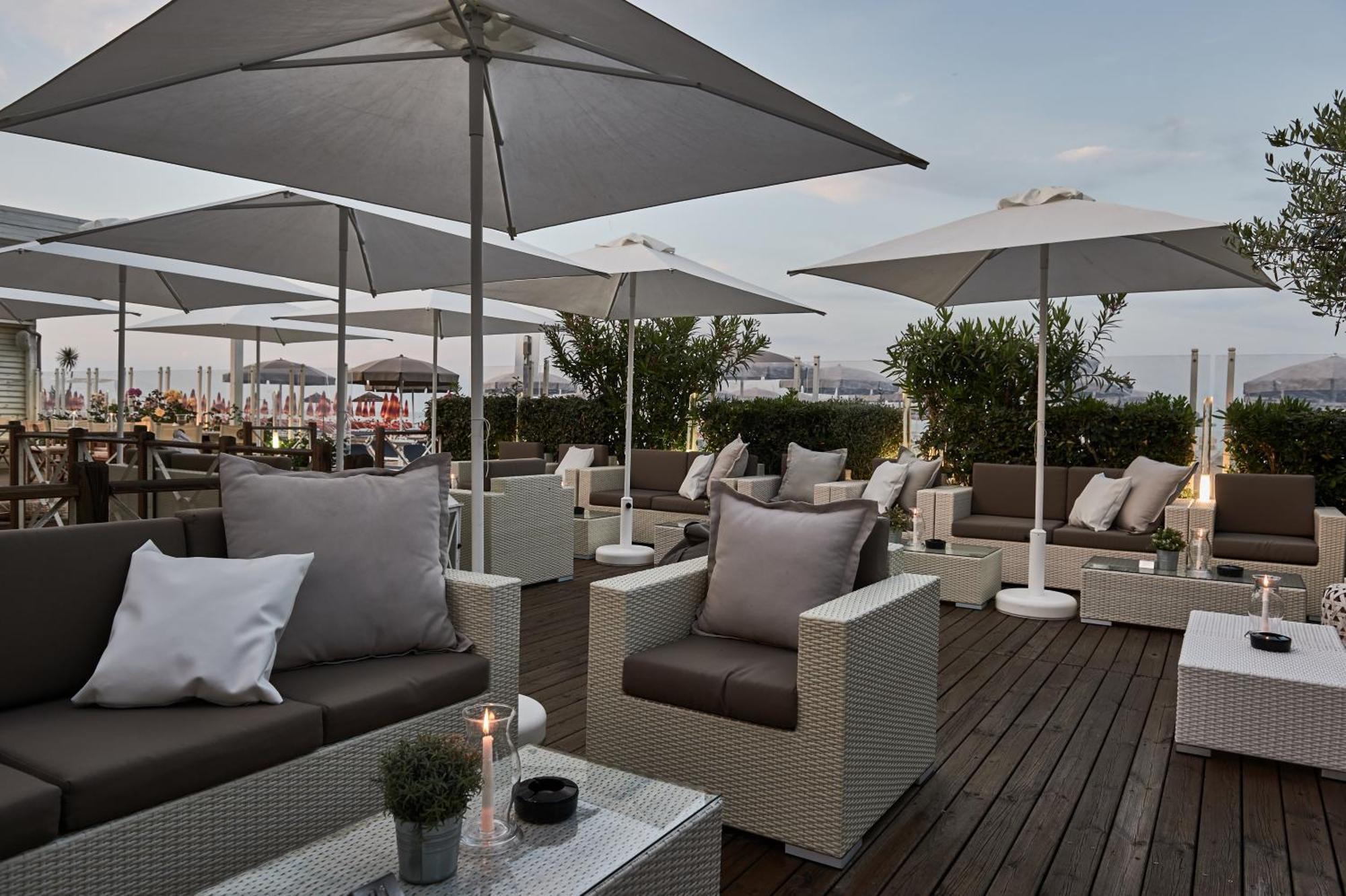 Rouge Hotel International Milano Marittima Buitenkant foto